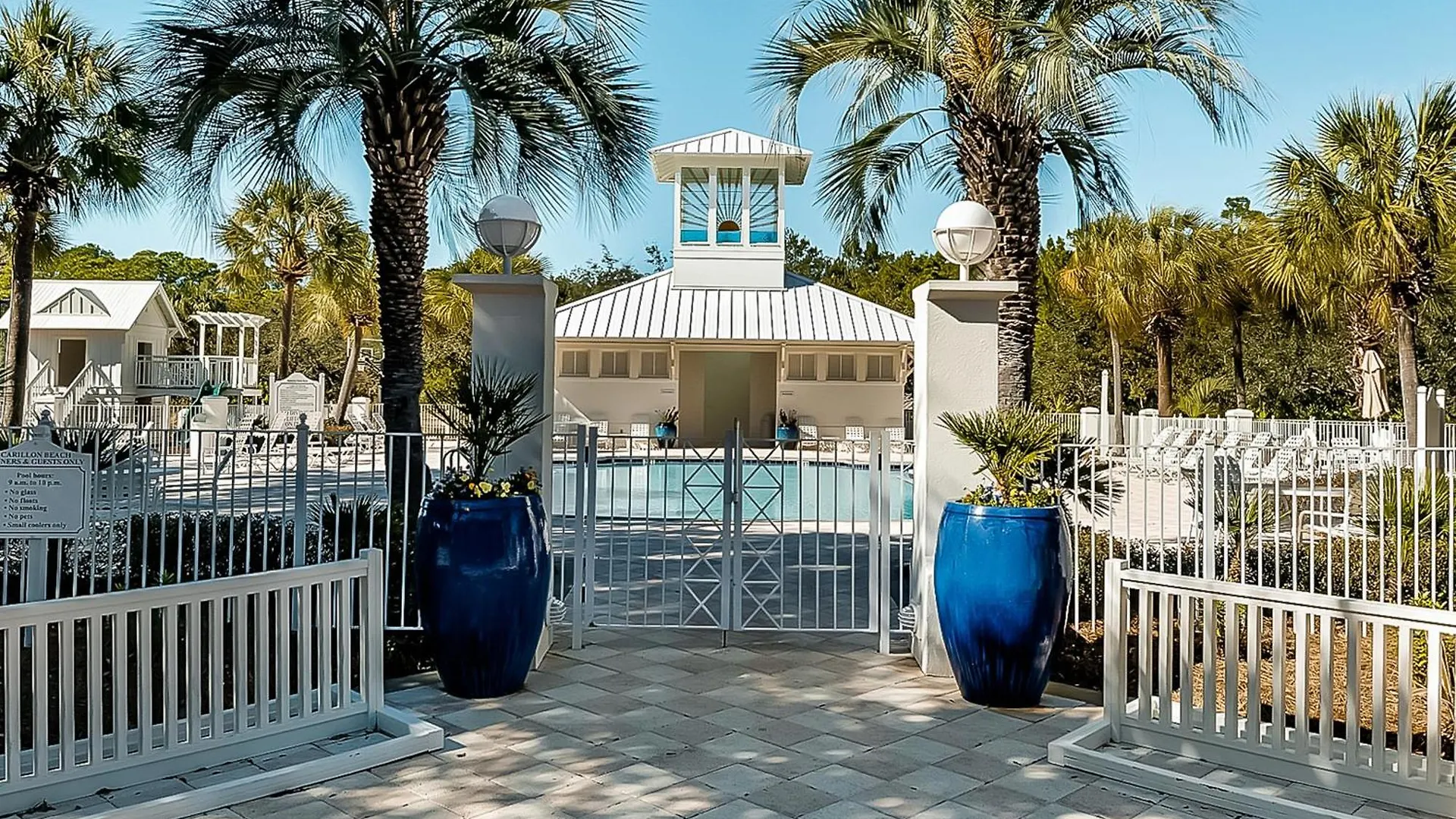 Holiday home Carillon Beach 01: Beachfront Blessings Panama City Beach
